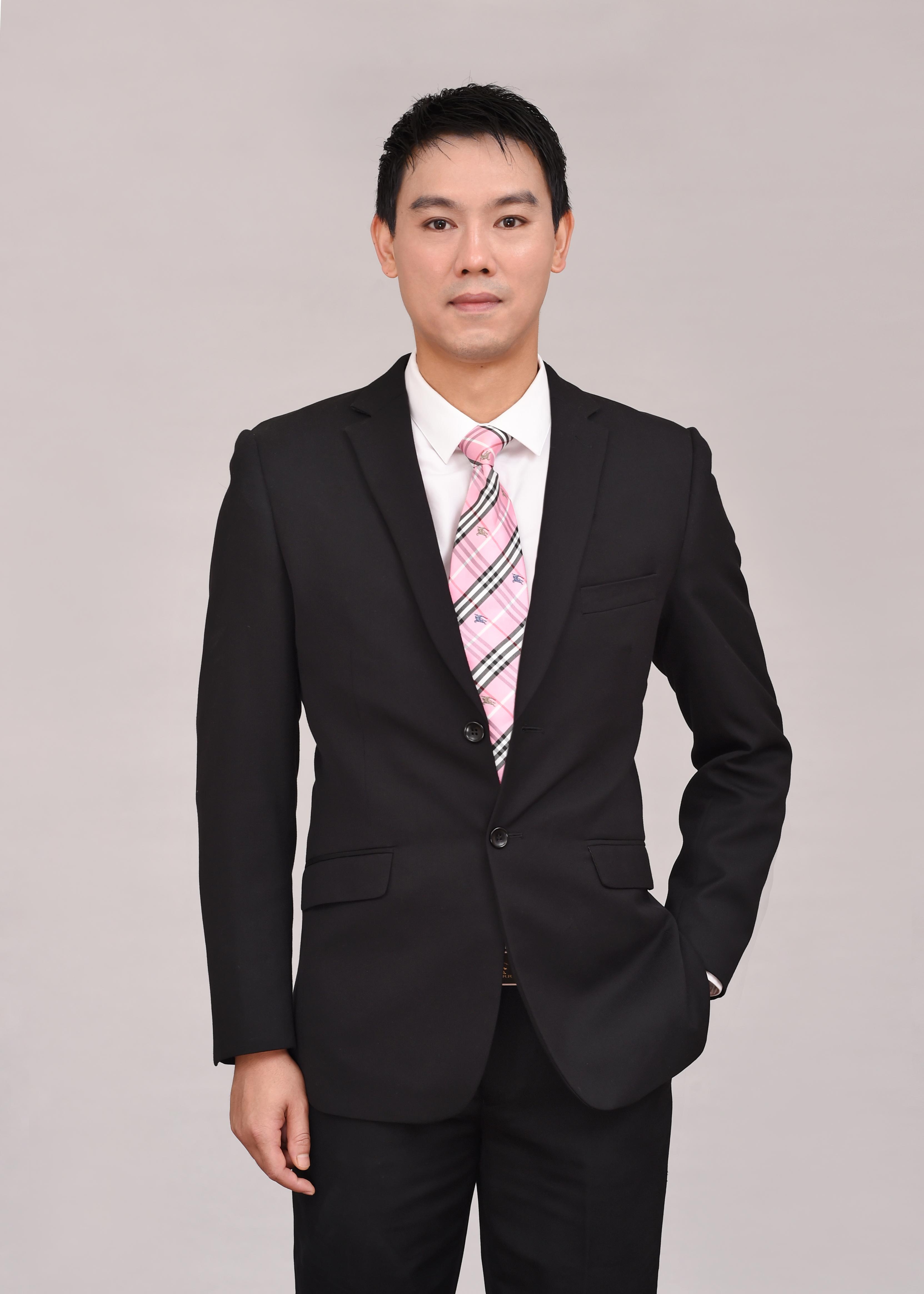 谢惠雯 导演 & 创意总监